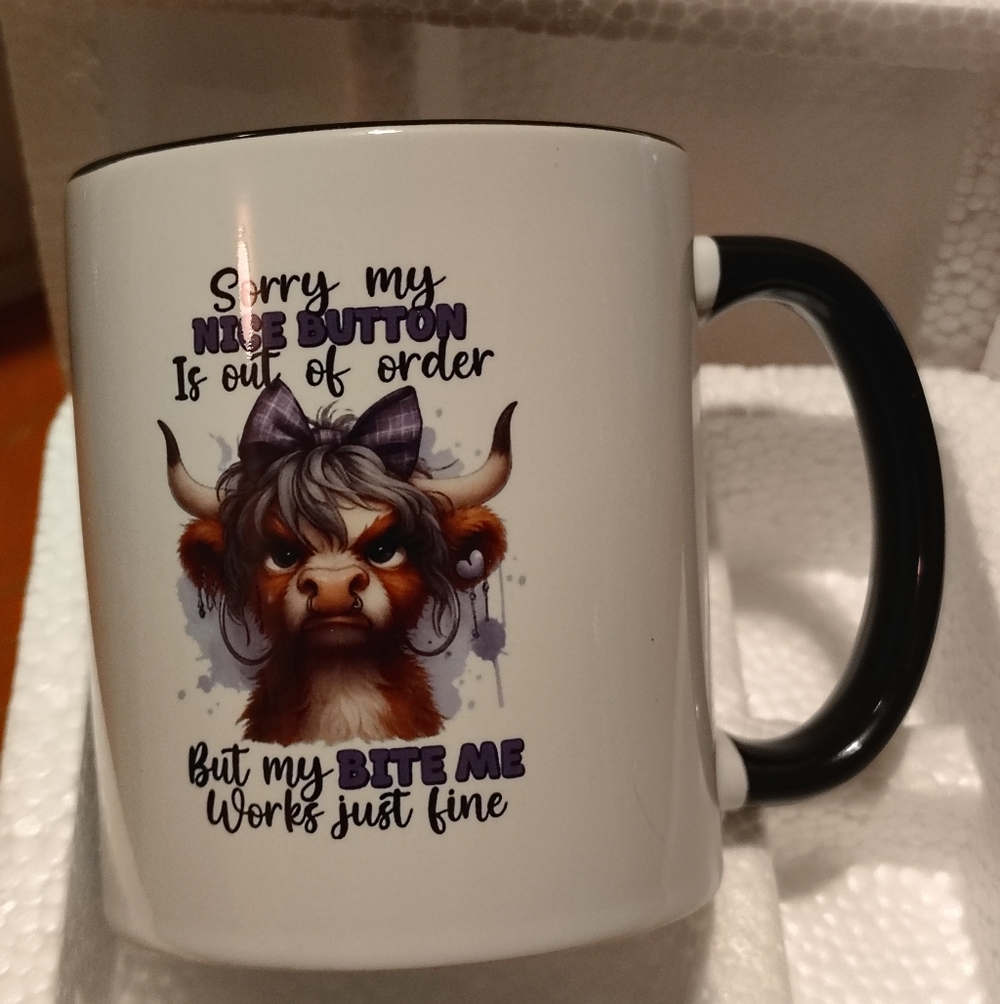 Highland Cow Ceramic Mug - Picture 2 of 2